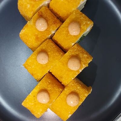 Тортилья с курицей в Марсель по цене 495 ₽