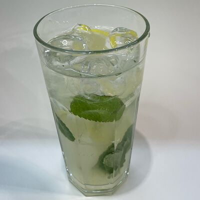 Лимонад классический в Сахар по цене 270 ₽