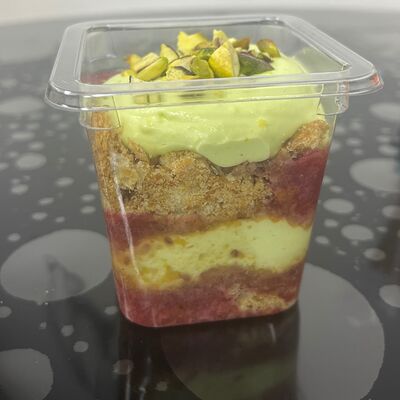 Чизкейк фисташкав Круассан пекарня по цене 390 ₽