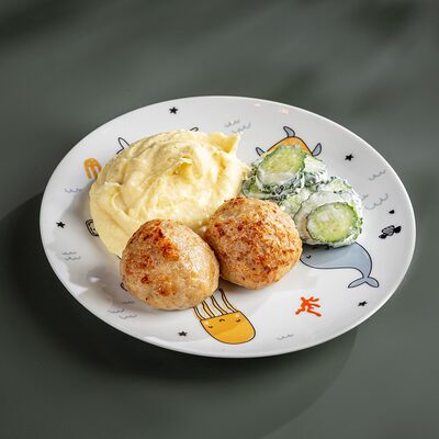 Котлетки куриные с картофельным пюре в Green Pub по цене 749 ₽