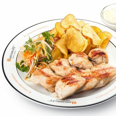 Шашлык из курицы с картофелем в Шашлыкоff по цене 630 ₽