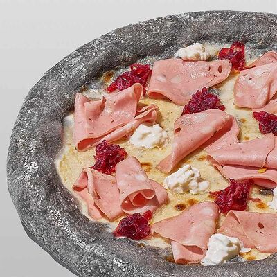 Пицца Мортаделла в Твоя пицца от TanukiFamily по цене 1190 ₽