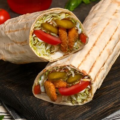 Шаурма с креветками в The shawarma по цене 890 ₽