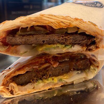 Шаурма Чизбургер L в RED FOOD фастфуд маркет по цене 420 ₽