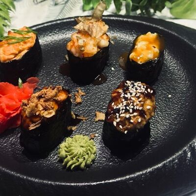 Сет запеченных гунканов в Edateca по цене 780 ₽