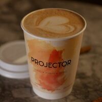 Латте в Projector coffee