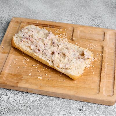 С беконом и сливками в Итальянский самурай по цене 410 ₽