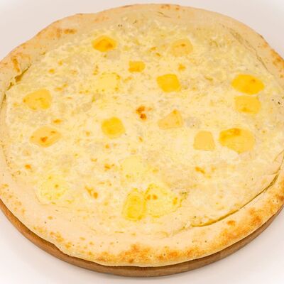 Пицца Четыре сыра в Роллы от Феодосия по цене 1029 ₽