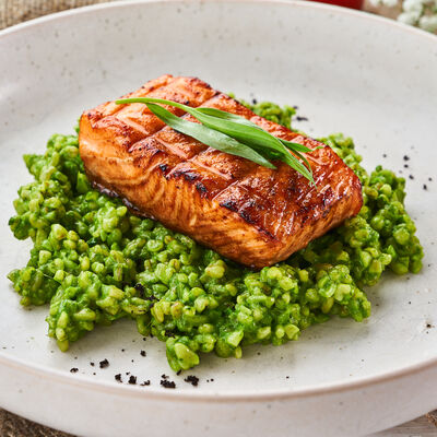 Лосось с булгуром в MANANA по цене 890