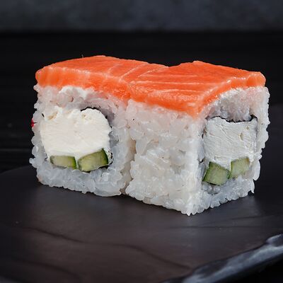 Филадельфия Smoked в Crystal Sushi & Rolls по цене 2690 ₸