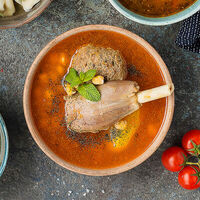 Суп Кюфта-бозбаш в Двор Помидор