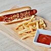 Хот-дог Датский с колбаской из говядины халяль с фри в Местопиво по цене 490