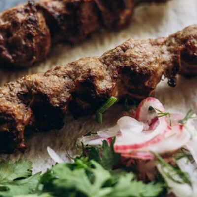 Люля-кебаб из говядины в Мацони по цене 630 ₽