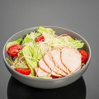Салат Цезарь с курицей в Roll & Wok
