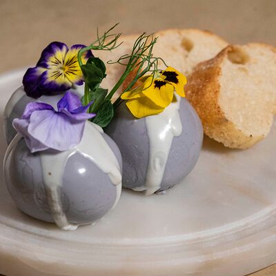 Фирменный паштет из куриной печени с горгонзолой в Fino по цене 260 ₽