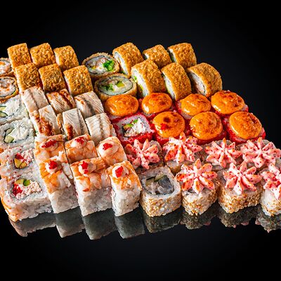 3 в 1 в Уми Суши по цене 2990 ₽