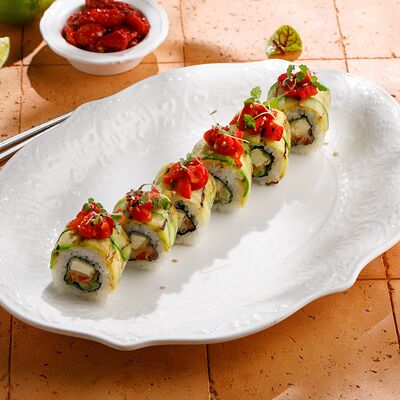 Ролл с тофу и овощами в темпуре в ЛарисуВаннуХочу по цене 590