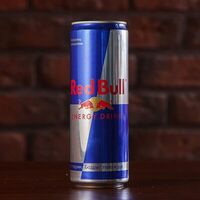 Red Bull в Академия шаурмы