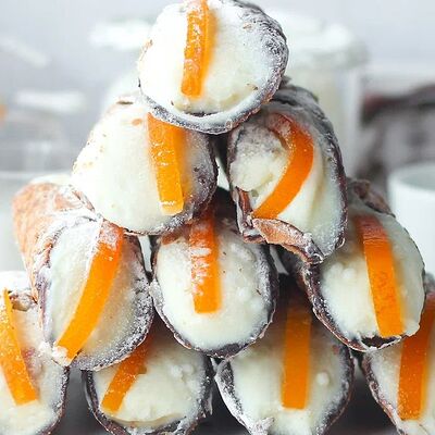 Сицилийская канноли в Crazy Brothers по цене 410 ₽