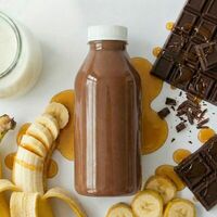 Шоколадный банан молочный коктейльв Смузи-маркет Зелёнка