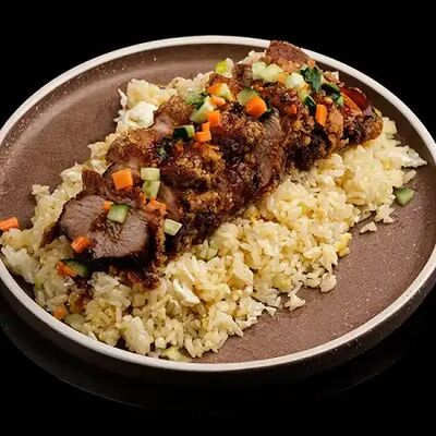 Утиная грудка с рисом в Мистер чао по цене 800 ₽