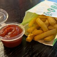 Картофель фри в Harats