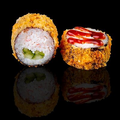 Темпурный ролл с крабом в Edok по цене 299 ₽