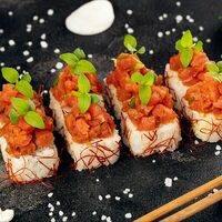 Тартар с тунцом в Oh Мy Crab!