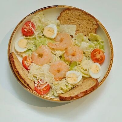 Цезарь с креветкамив ОГОРОДБАР по цене 490 ₽