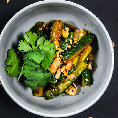 Битые огурцы в Rast Pub по цене 390 ₽