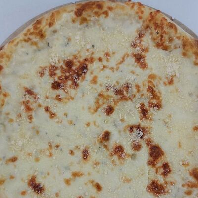 Сырная в KRUпицца по цене 750 ₽