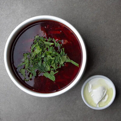 Борщ с говядиной конфи в 321 Club by Novikov по цене 760