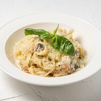 Тальятелле с курицей и овощами в УНИ