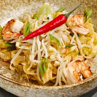 Пад тай с креветками в Гастробар DOM по цене 690