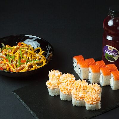 Сет №4-БЛ в Sushi Seven по цене 899 ₽