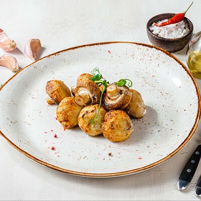 Шампиньоны в Шеф-Рояль по цене 450 ₽