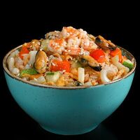 Чахан с морепродуктами в KIMONO