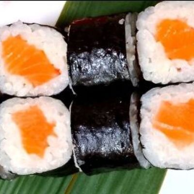Маки Лосось в Пицца Рак и Суши по цене 350 ₽