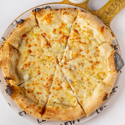 Четыре сыра на белом соусе в Leto по цене 1210 ₽