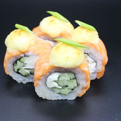 Ролл Филадельфия запечённая в Офис клуб по цене 440 ₽