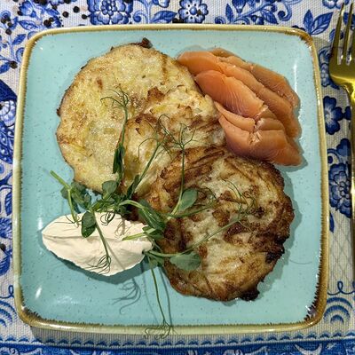 Драники с семгойв Барыня по цене 650 ₽