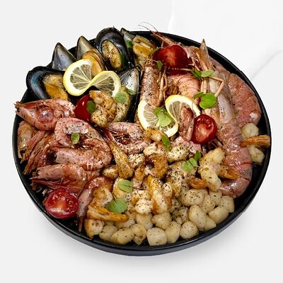 Ассорти из морепродуктов в Caviar по цене 3950 ₽