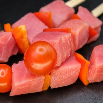 Шашлычок из тунца в Food74 Court Суши Пицца по цене 570 ₽