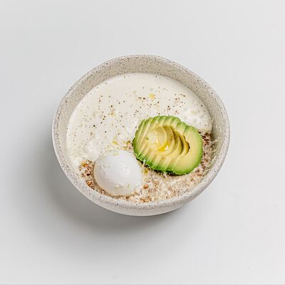 Каша гречневая с муссом пармезан в Beyond по цене 660 ₽