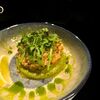 Тартар из лосося в Хо Lounge Bar по цене 1240