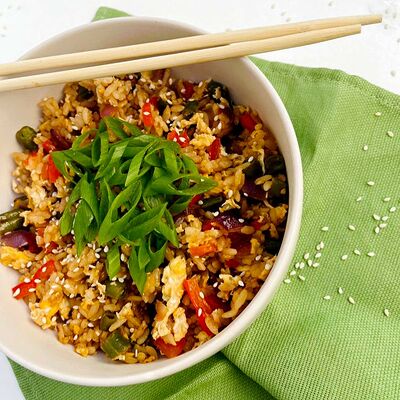 Тяхан с овощами в Панда Бистро по цене 389 ₽