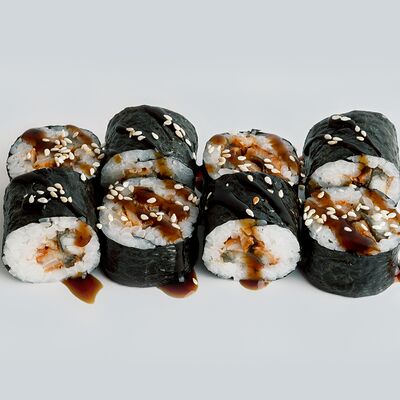 Маки с угрём в Mad Chicken по цене 600 ₽