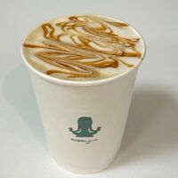 Латте Карамельв Кофеизм