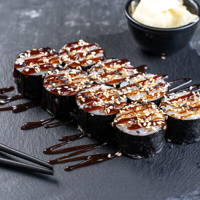 Ролл Маки угорь в Kitana по цене 456 ₽