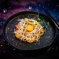 Пад-тай с курицей в Mamoru